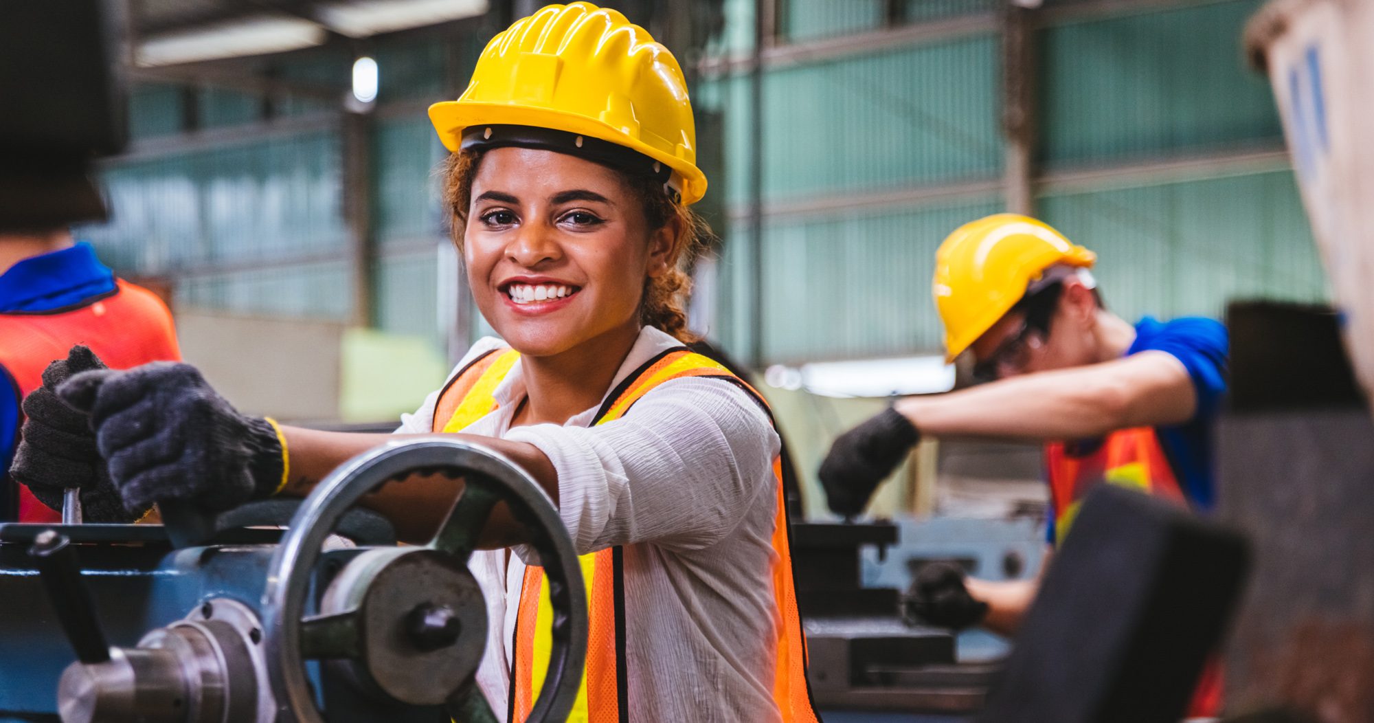 Woman In Workshop Aspect Ratio 760 400