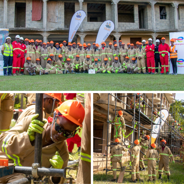 Uganda trainees involved in scaffolding training